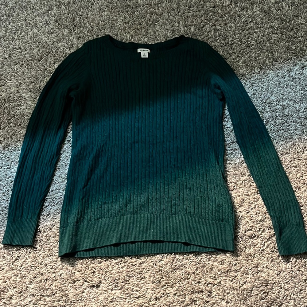 L.L Bean Cable Knit Sweater Size Small